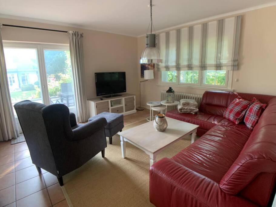 Top Lage! Charmantes Landhaus 5 Geh-Min v. Strand Timmendorfer Strand Exterior foto